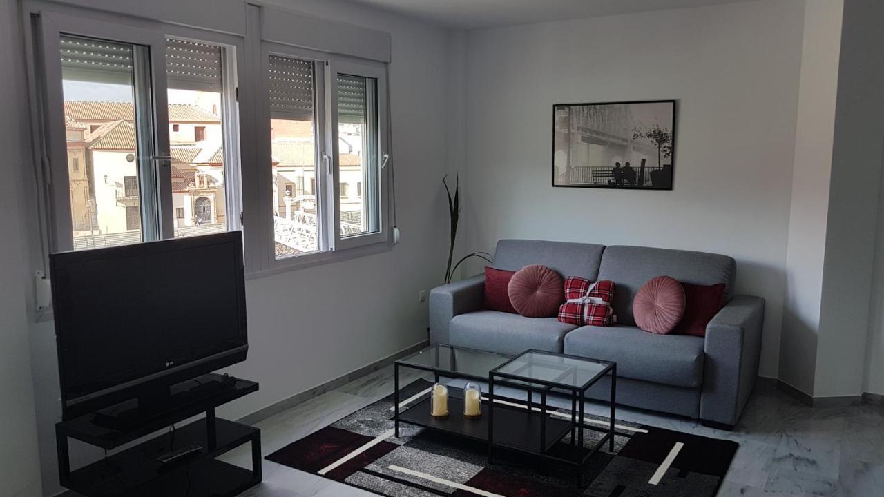 Atocha 3 Apartment Malaga Exterior photo