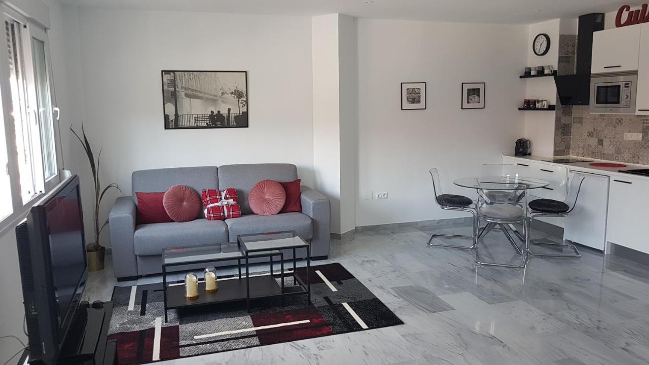 Atocha 3 Apartment Malaga Exterior photo