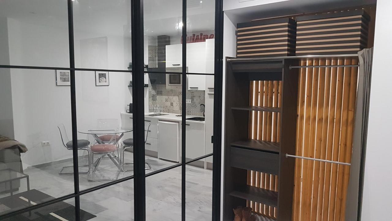 Atocha 3 Apartment Malaga Exterior photo