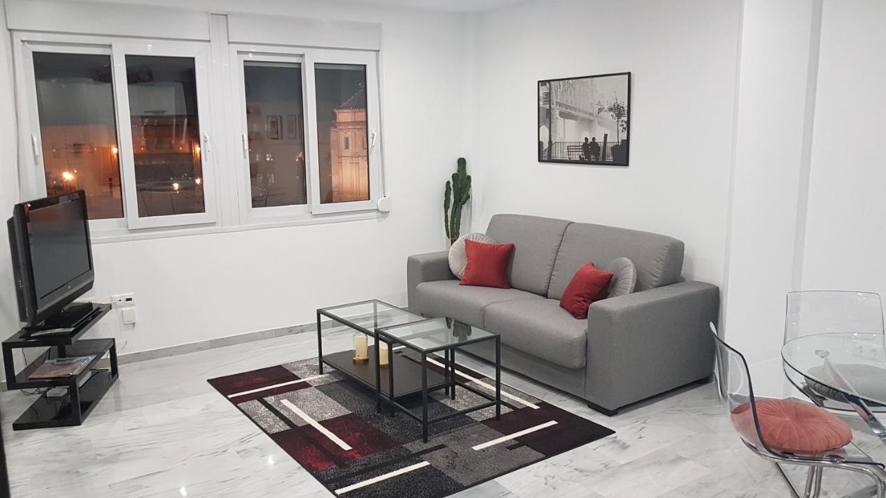 Atocha 3 Apartment Malaga Exterior photo
