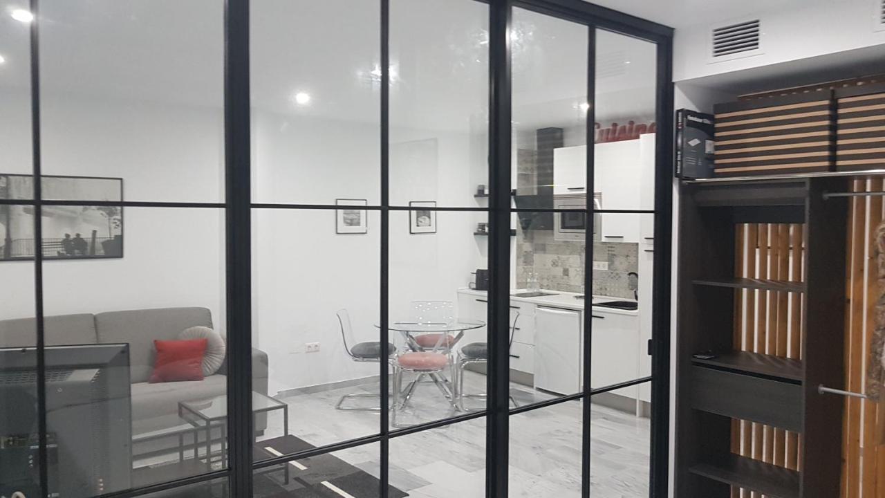 Atocha 3 Apartment Malaga Exterior photo