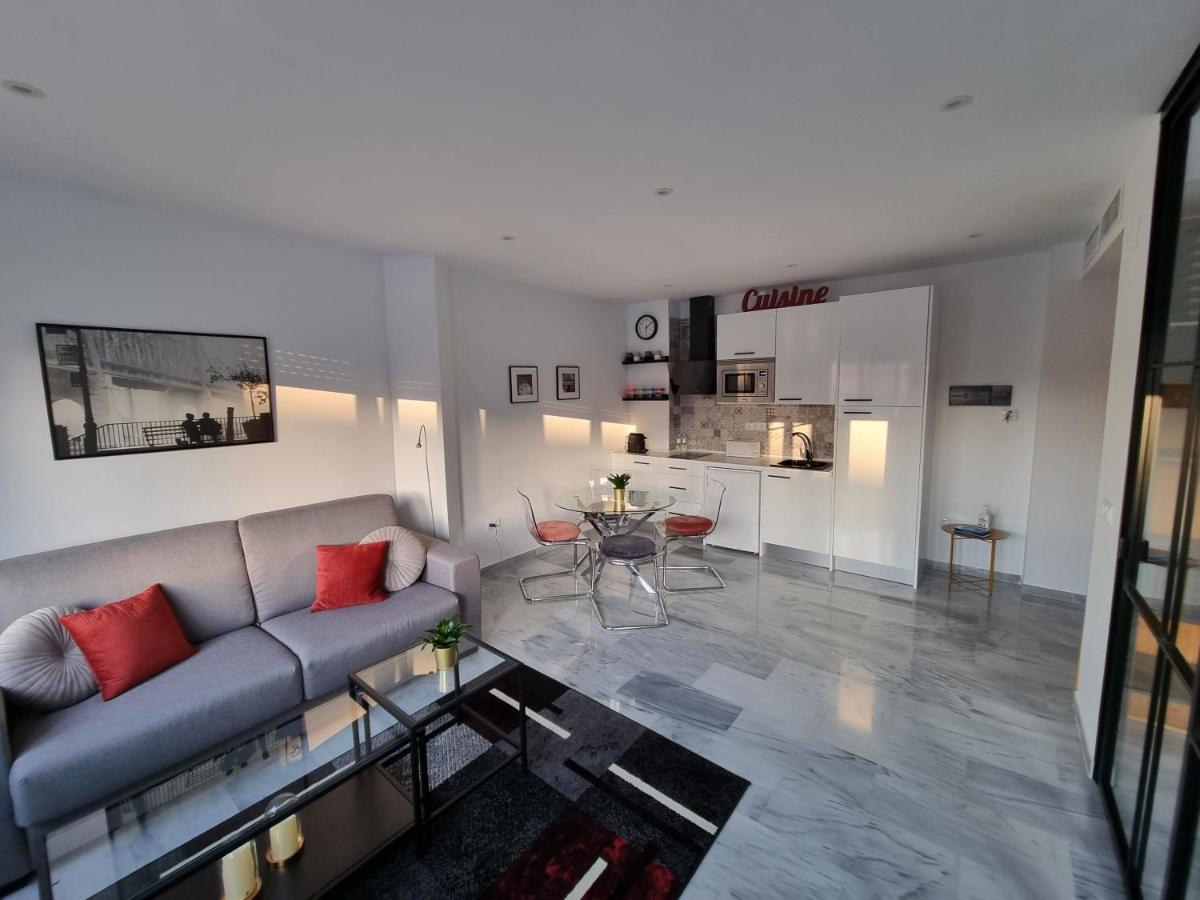Atocha 3 Apartment Malaga Exterior photo