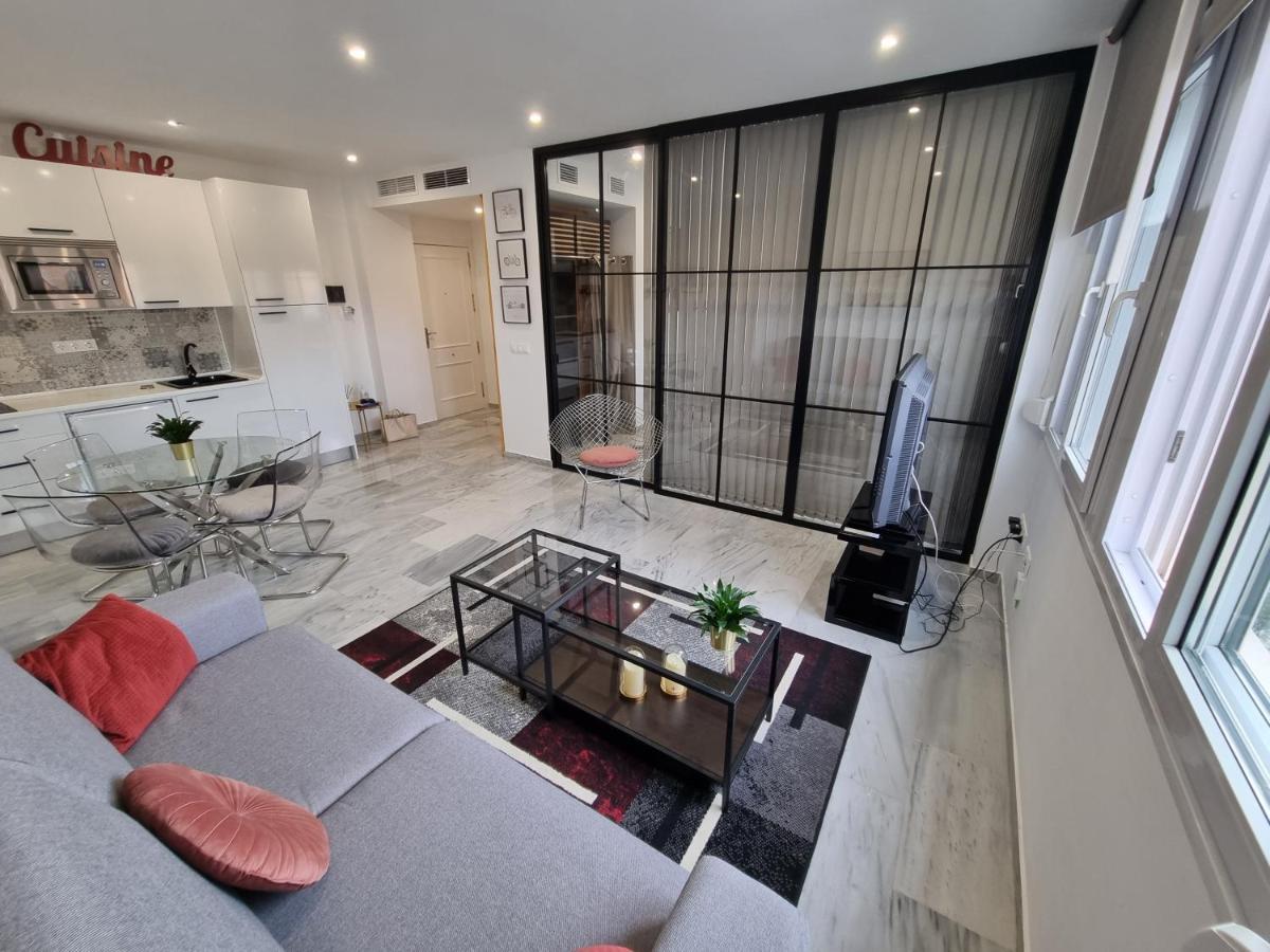 Atocha 3 Apartment Malaga Exterior photo